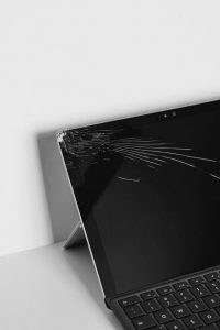 Microsoft Surface Pro Cracked Screen replacement